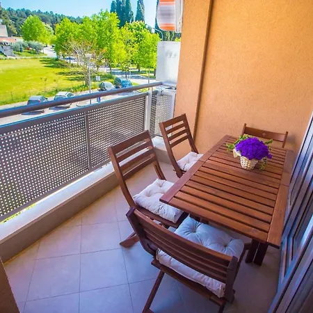 Dora Near Sea And Center With Private Garage Apartamento *