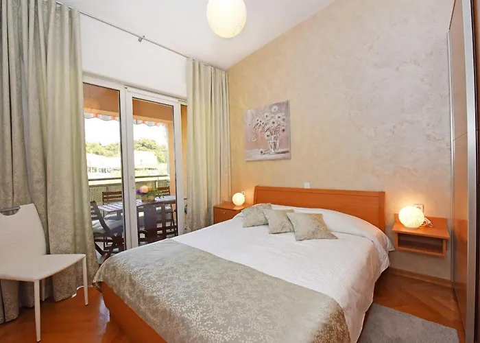 Dora Near Sea And Center With Private Garage *